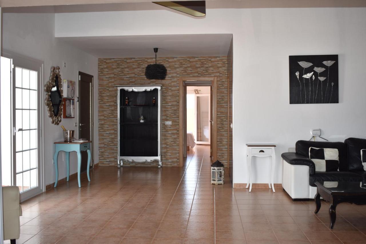 Villa Experience Heated Salty Water Pool Caleta De Fuste Exterior foto
